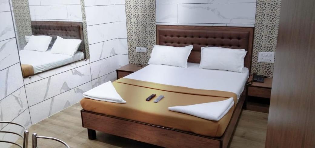 Hotel Royal Residency Bombaj Zewnętrze zdjęcie